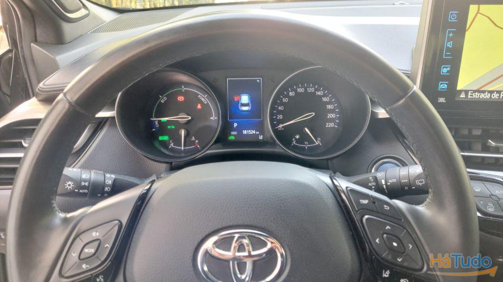 Toyota C-HR 1.8 Hybrid Exclusive Toyota C-HR 1.8 Hybrid Exclusive