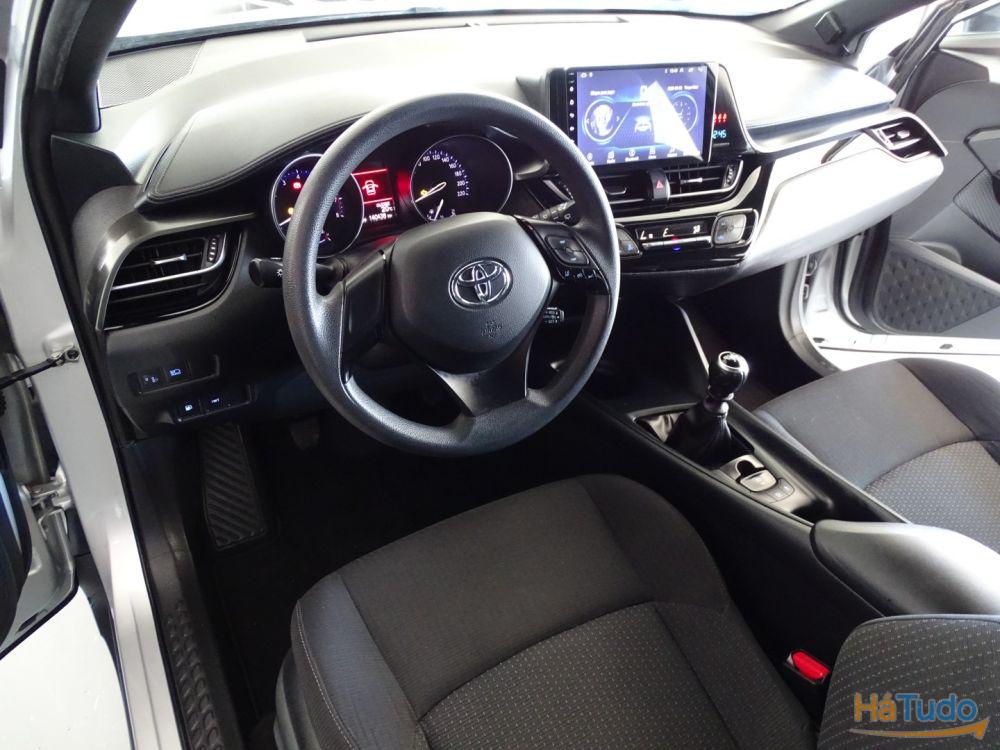 Toyota C-HR 1.2T Comfort Toyota C-HR 1.2T Comfort