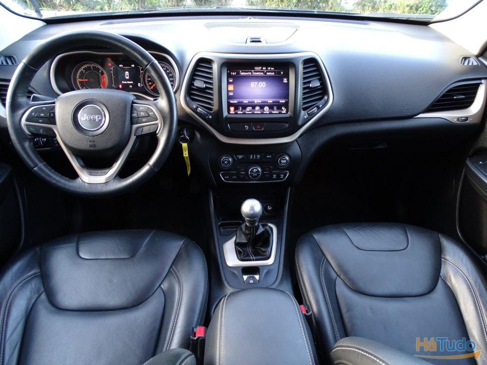 Jeep Cherokee 2.0 CRD Longitude Jeep Cherokee 2.0 CRD Longitude