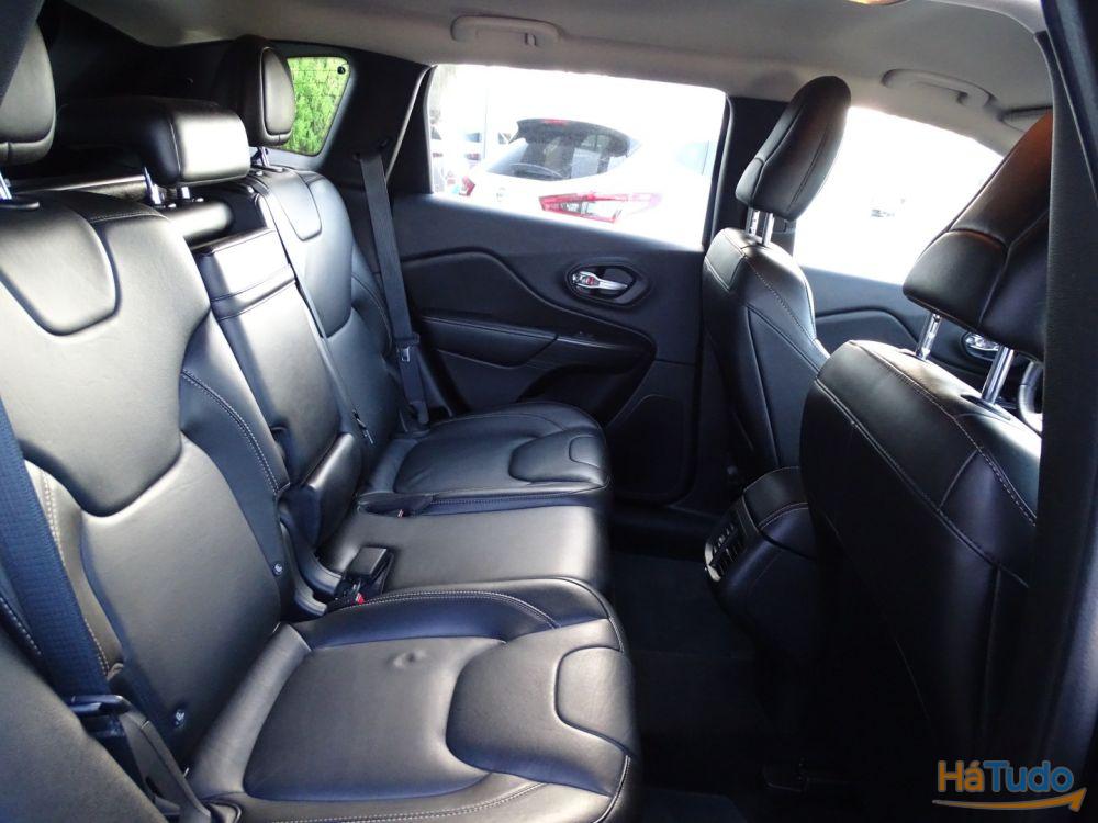 Jeep Cherokee 2.0 CRD Longitude Jeep Cherokee 2.0 CRD Longitude