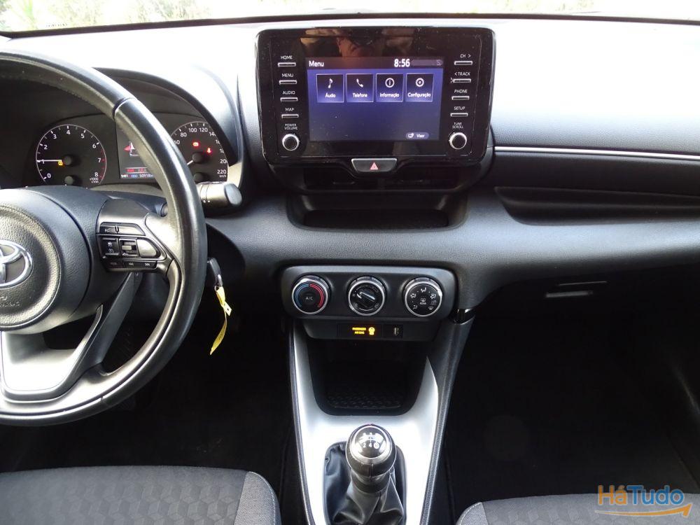 Toyota Yaris 1.0 VVT-i Comfort Plus Toyota Yaris 1.0 VVT-i Comfort Plus