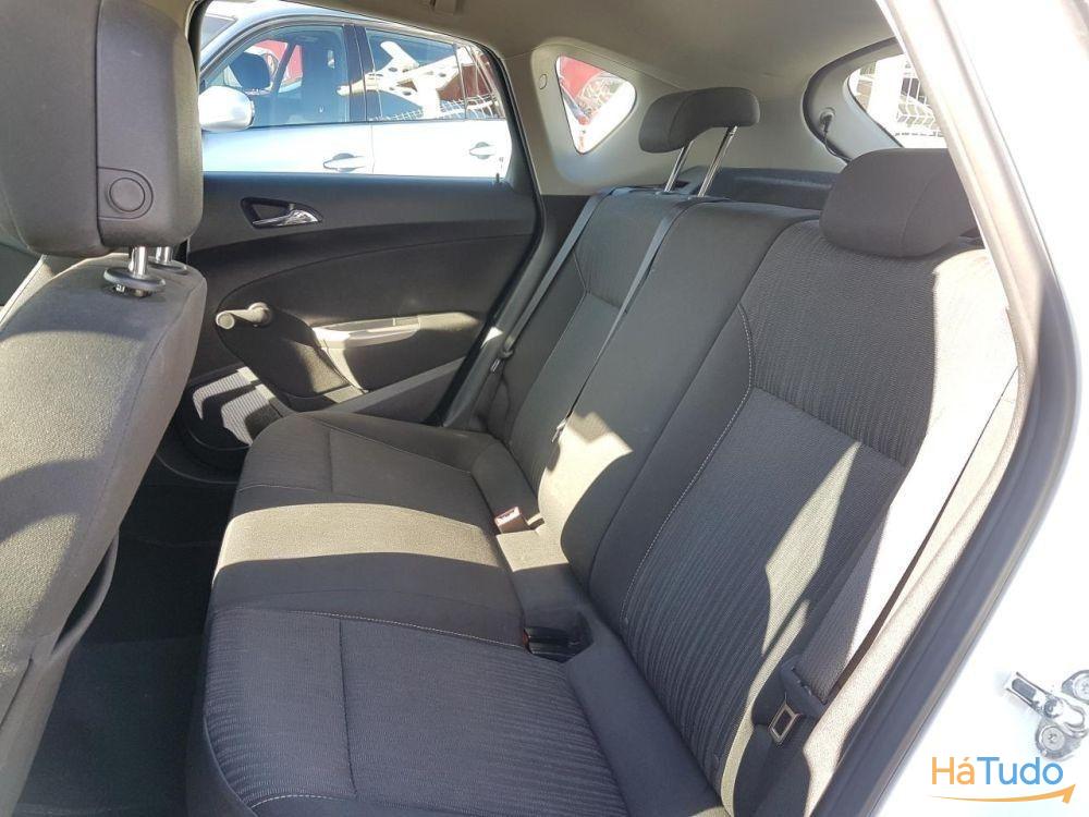 Opel Astra 1.3 CDTi Cosmo Opel Astra 1.3 CDTi Cosmo