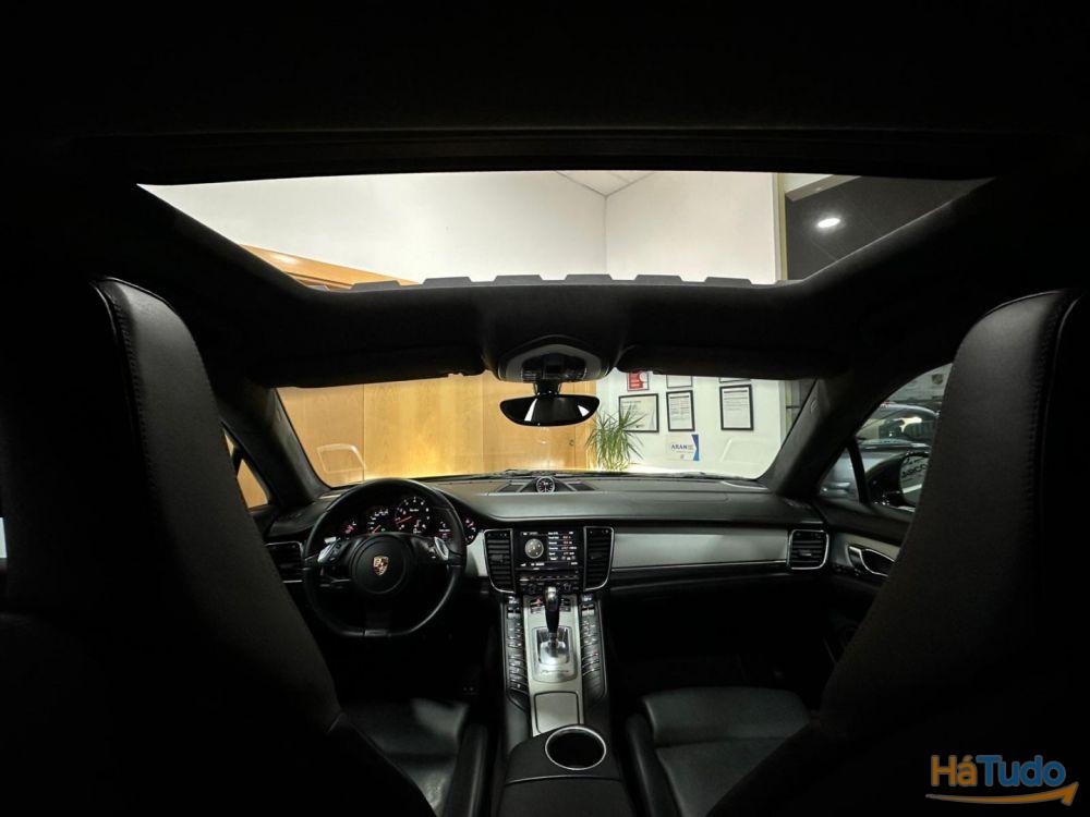 Porsche Panamera Turbo PDK Porsche Panamera Turbo PDK