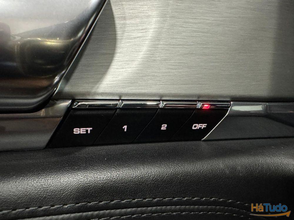 Porsche Panamera Turbo PDK Porsche Panamera Turbo PDK