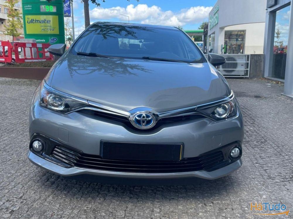 Toyota Auris 1.8 HSD Comfort +P.Techno+P.Sport Toyota Auris 1.8 HSD Comfort +P.Techno+P.Sport