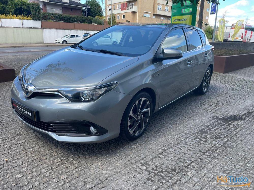 Toyota Auris 1.8 HSD Comfort +P.Techno+P.Sport Toyota Auris 1.8 HSD Comfort +P.Techno+P.Sport
