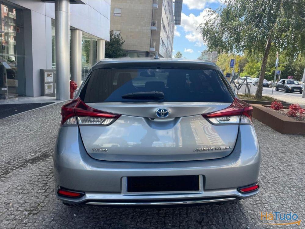 Toyota Auris 1.8 HSD Comfort +P.Techno+P.Sport Toyota Auris 1.8 HSD Comfort +P.Techno+P.Sport