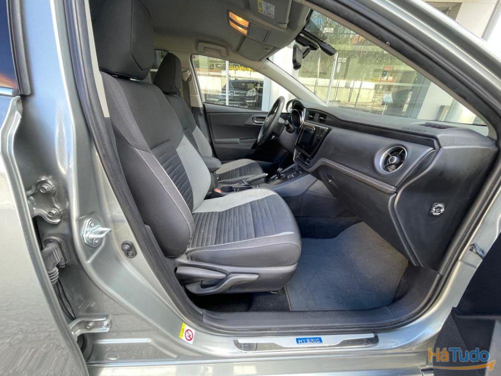 Toyota Auris 1.8 HSD Comfort +P.Techno+P.Sport Toyota Auris 1.8 HSD Comfort +P.Techno+P.Sport