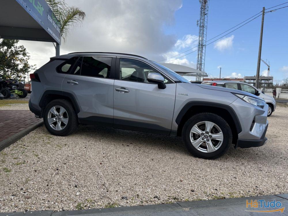 Toyota RAV4 2.5 HDF Comfort Toyota RAV4 2.5 HDF Comfort