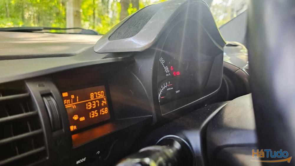 Toyota iQ 1.0 + Toyota iQ 1.0 +