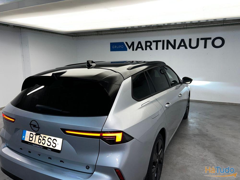Opel Astra Sports Tourer 54 kWh GS Opel Astra Sports Tourer 54 kWh GS