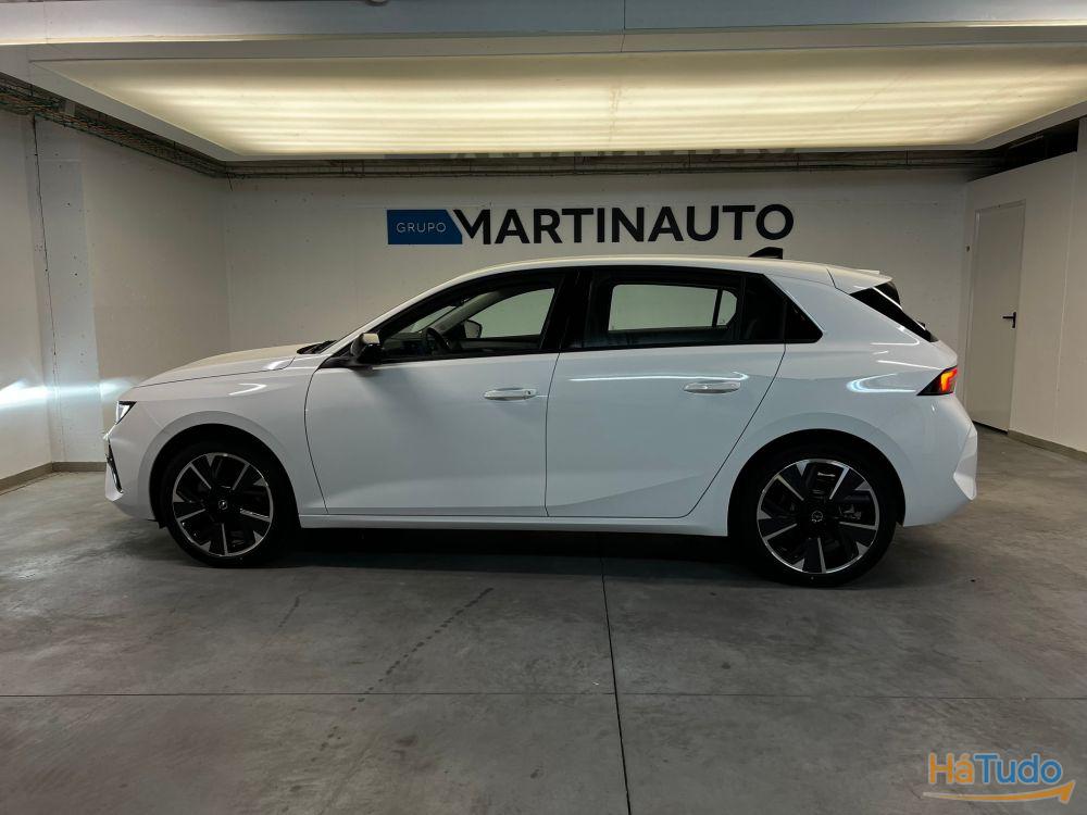Opel Astra 54 kWh Edition Opel Astra 54 kWh Edition