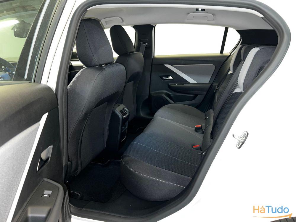 Opel Astra 54 kWh Edition Opel Astra 54 kWh Edition