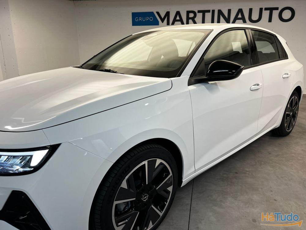 Opel Astra 54 kWh Edition Opel Astra 54 kWh Edition
