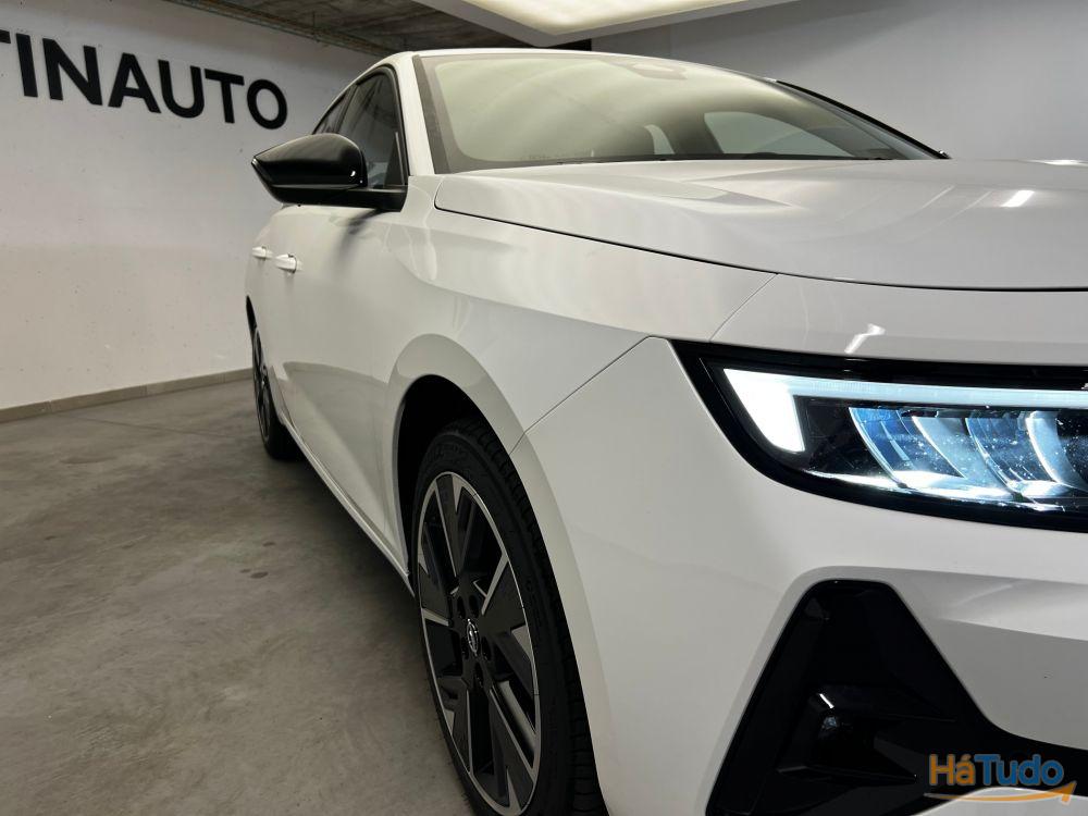 Opel Astra 54 kWh Edition Opel Astra 54 kWh Edition