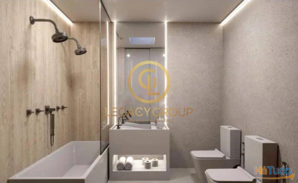 Elegância Contemporânea: Moradia T3 com Terraços e Jardim Elegância Contemporânea: Moradia T3 com Terraços e Jardim