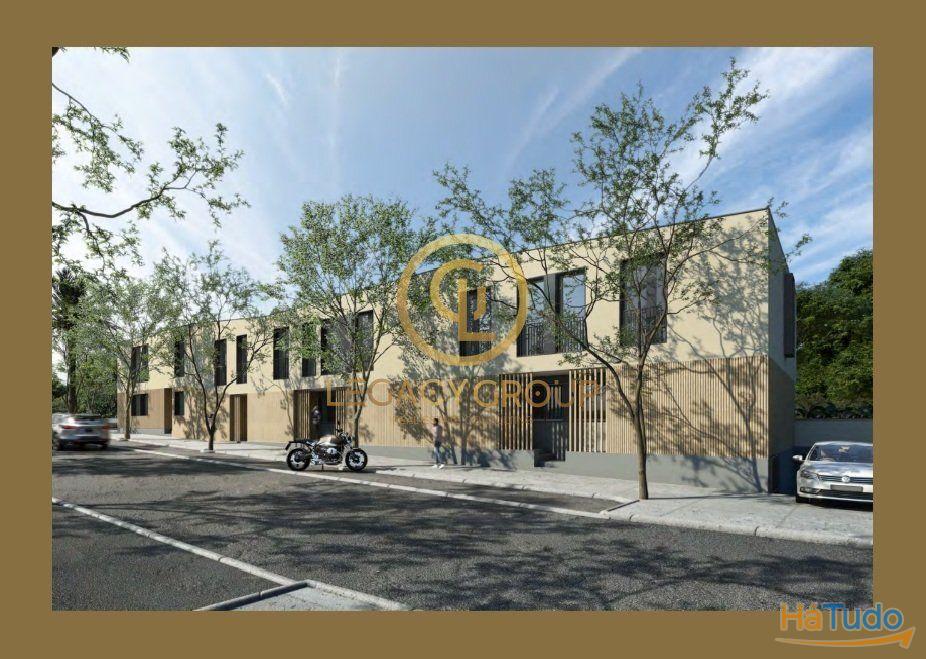 Elegância Contemporânea: Moradia T3 com Terraços e Jardim Elegância Contemporânea: Moradia T3 com Terraços e Jardim