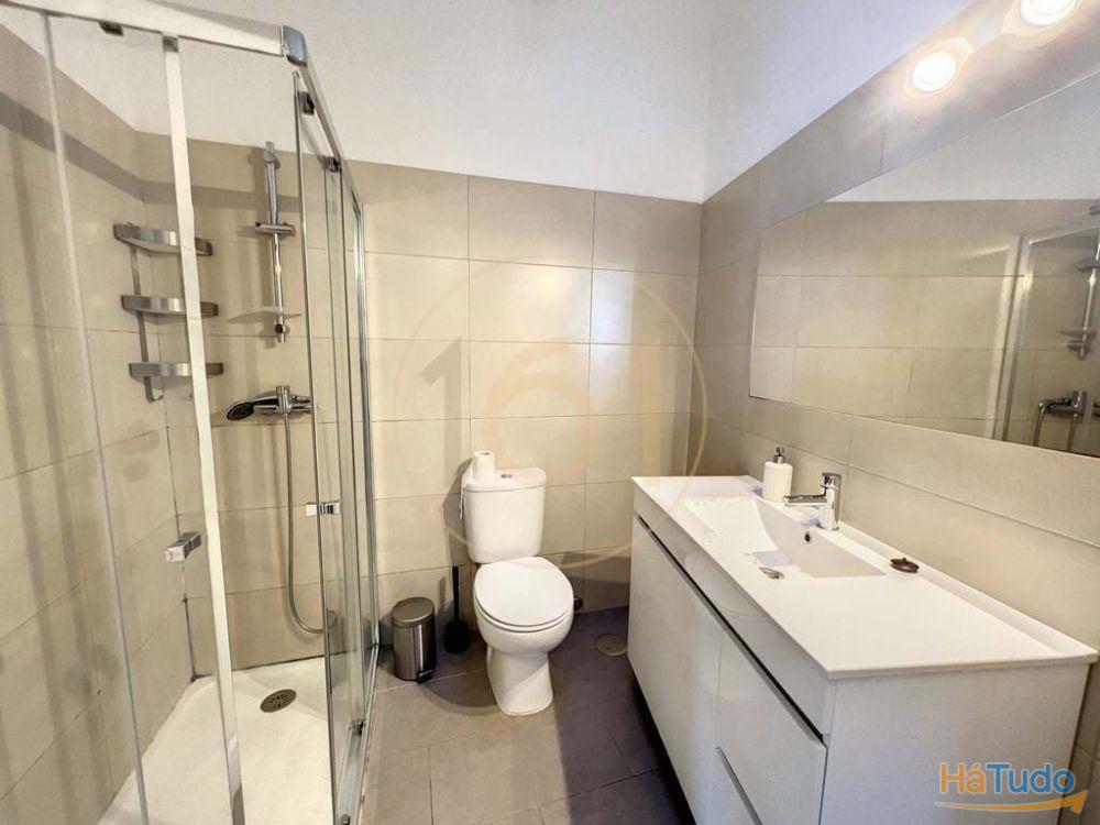 Moradia T3 geminada em Cedofeita Moradia T3 geminada em Cedofeita