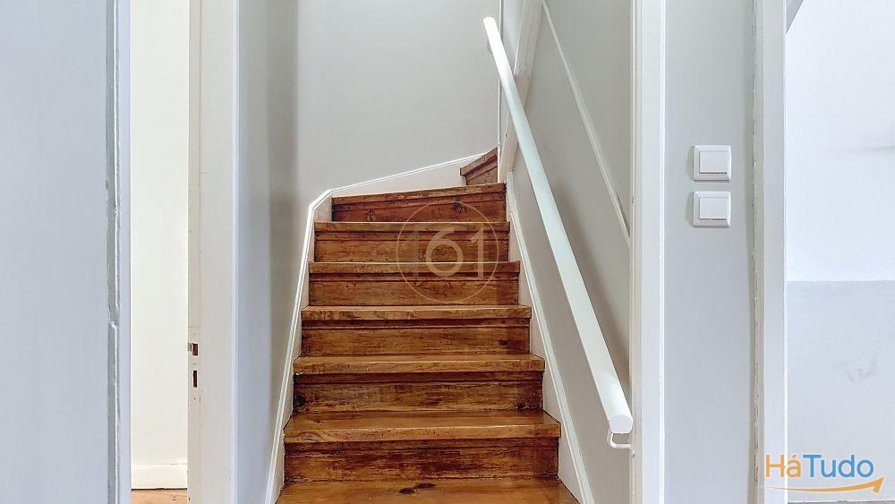 Moradia T3 geminada em Cedofeita Moradia T3 geminada em Cedofeita