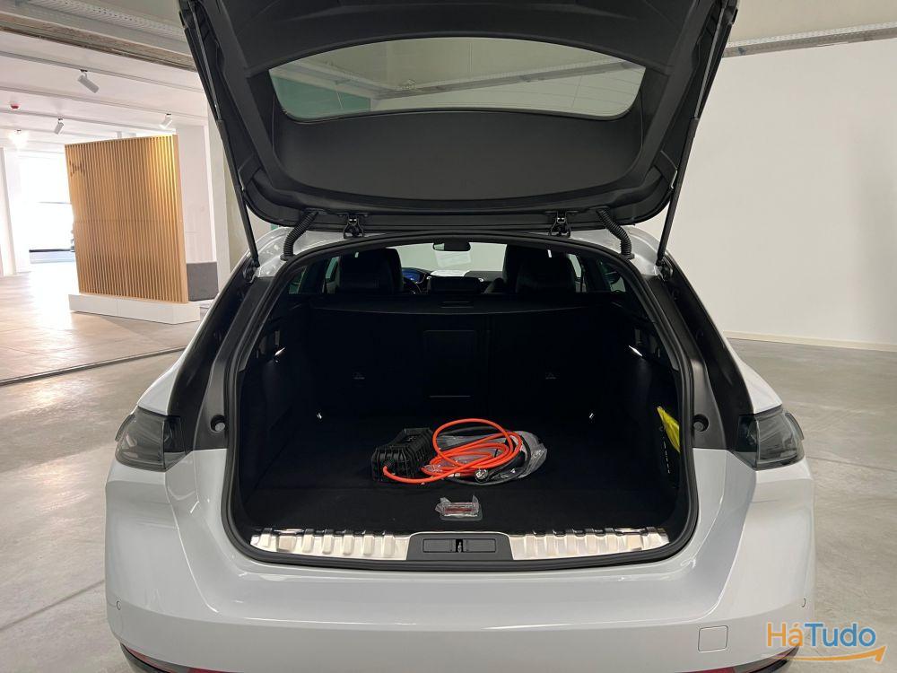 Peugeot 508 SW 1.6 Hybrid Allure e-EAT8 Peugeot 508 SW 1.6 Hybrid Allure e-EAT8
