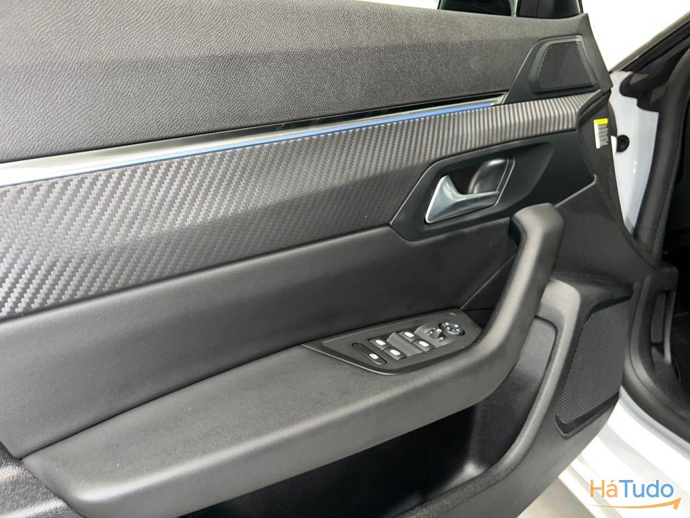 Peugeot 508 SW 1.6 Hybrid Allure e-EAT8 Peugeot 508 SW 1.6 Hybrid Allure e-EAT8