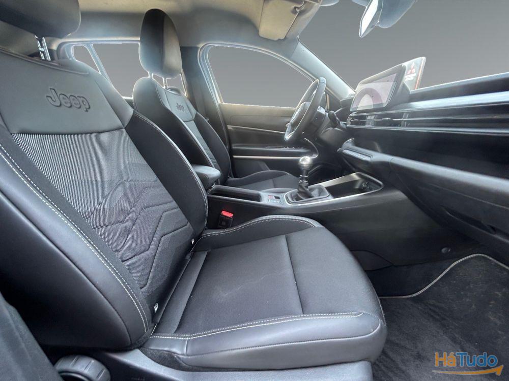 Jeep Avenger 1.2 GSE T3 Altitude Jeep Avenger 1.2 GSE T3 Altitude