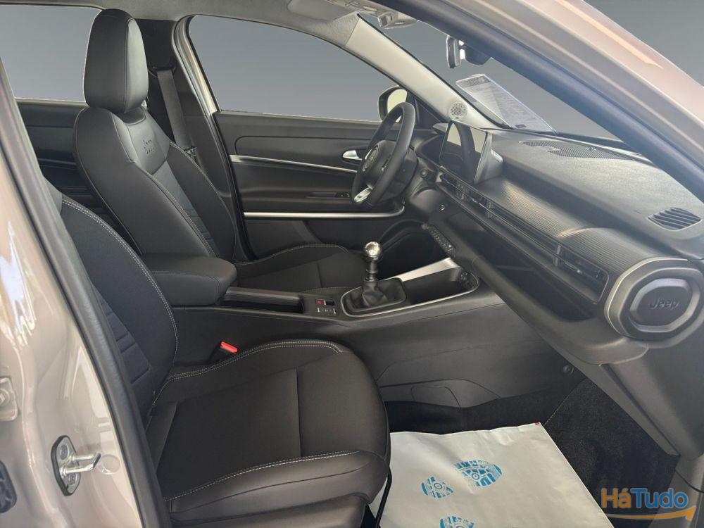 Jeep Avenger 1.2 GSE T3 Altitude Jeep Avenger 1.2 GSE T3 Altitude