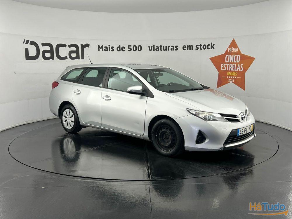 Toyota Auris Touring Sports 1.4 D-4D ACTIVE Toyota Auris Touring Sports 1.4 D-4D ACTIVE