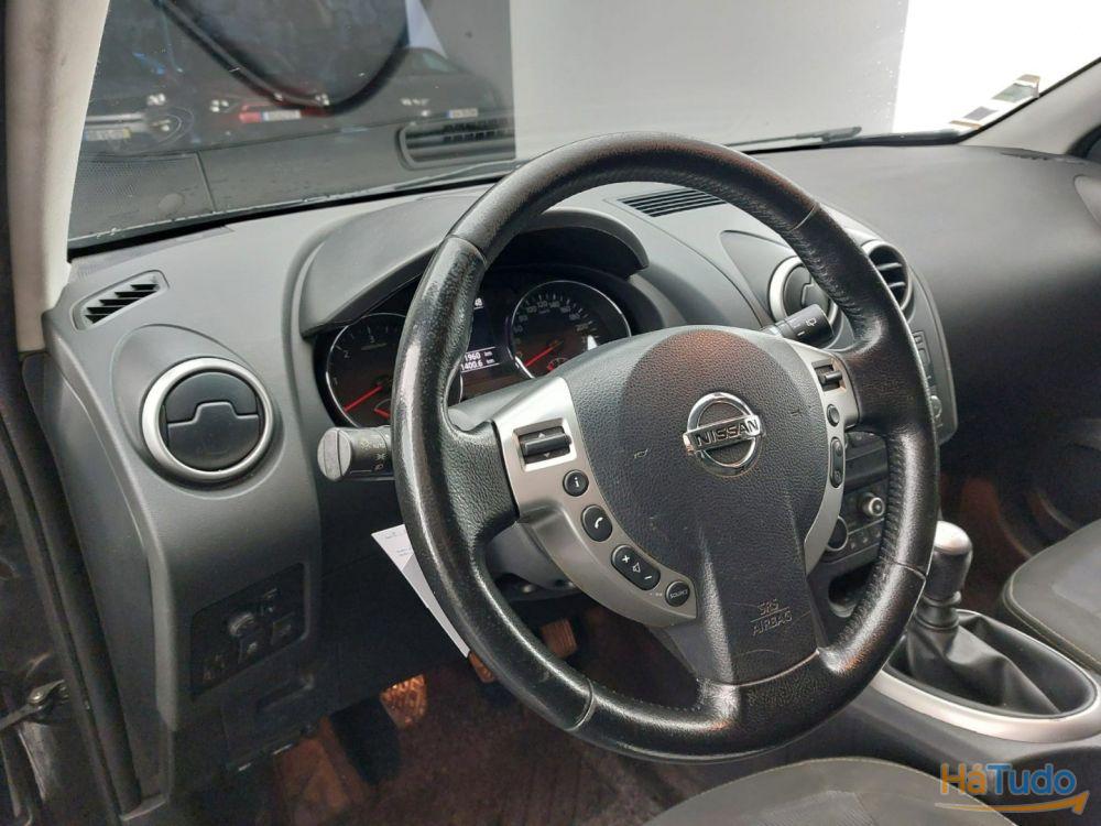 Nissan Qashqai +2 1.6 ACENTA Nissan Qashqai +2 1.6 ACENTA