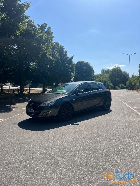 Opel Astra 1.7 CDTi Enjoy Opel Astra 1.7 CDTi Enjoy