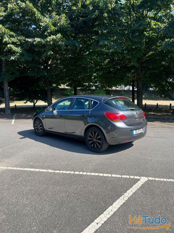 Opel Astra 1.7 CDTi Enjoy Opel Astra 1.7 CDTi Enjoy