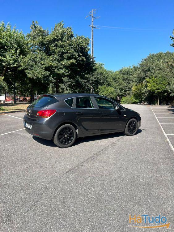 Opel Astra 1.7 CDTi Enjoy Opel Astra 1.7 CDTi Enjoy