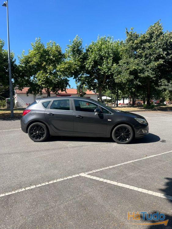 Opel Astra 1.7 CDTi Enjoy Opel Astra 1.7 CDTi Enjoy