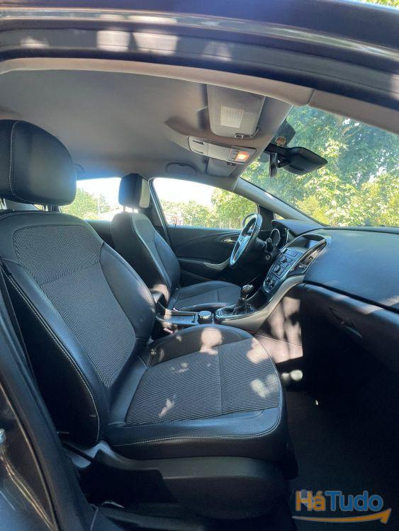 Opel Astra 1.7 CDTi Enjoy Opel Astra 1.7 CDTi Enjoy