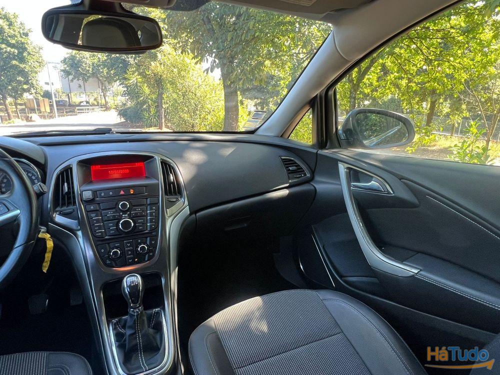 Opel Astra 1.7 CDTi Enjoy Opel Astra 1.7 CDTi Enjoy