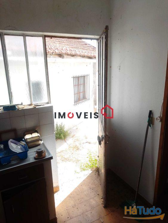 Casa T3 2 pisos para Recuperar Casa T3 2 pisos para Recuperar