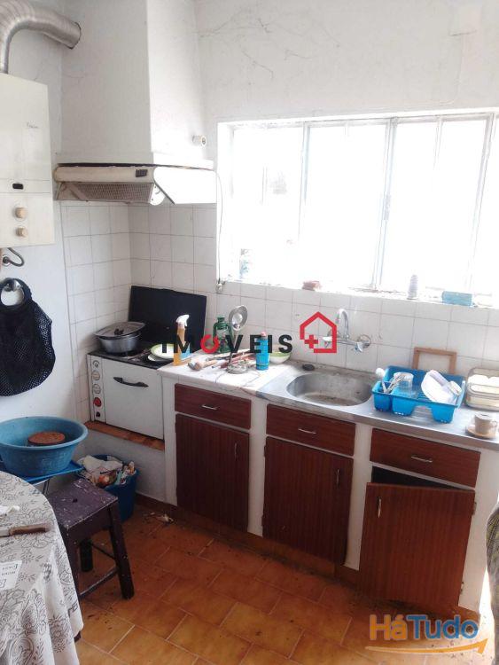 Casa T3 2 pisos para Recuperar Casa T3 2 pisos para Recuperar