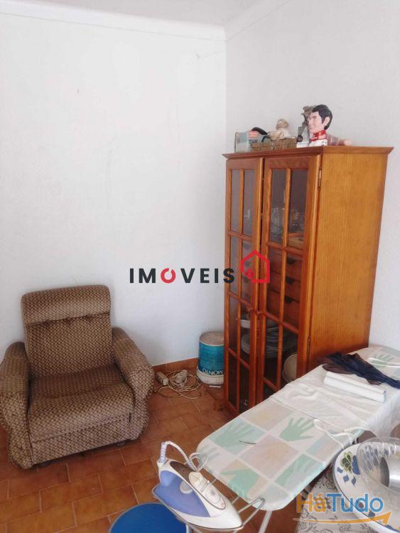 Casa T3 2 pisos para Recuperar Casa T3 2 pisos para Recuperar