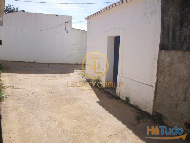 Oportunidade Única em Loulé ? Moradia para Restaurar na Goldra Oportunidade Única em Loulé ? Moradia para Restaurar na Goldra