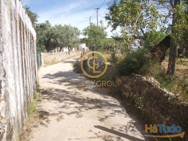 Oportunidade Única em Loulé ? Moradia para Restaurar na Goldra Oportunidade Única em Loulé ? Moradia para Restaurar na Goldra