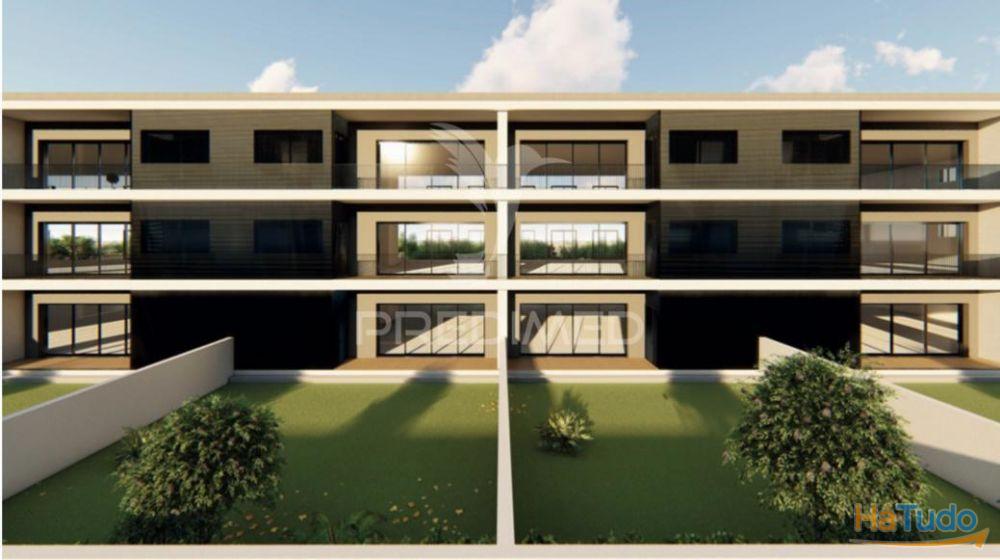 Apartamento T3 com Jardim Privado - Valongo Apartamento T3 com Jardim Privado - Valongo