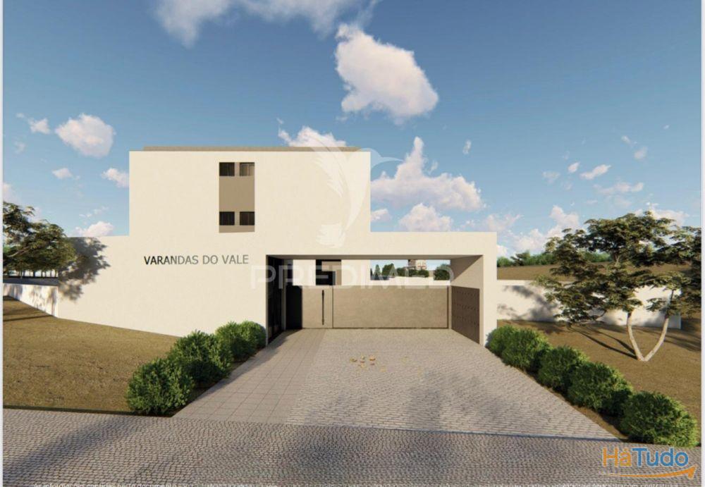 Apartamento T3 com Jardim Privado - Valongo Apartamento T3 com Jardim Privado - Valongo