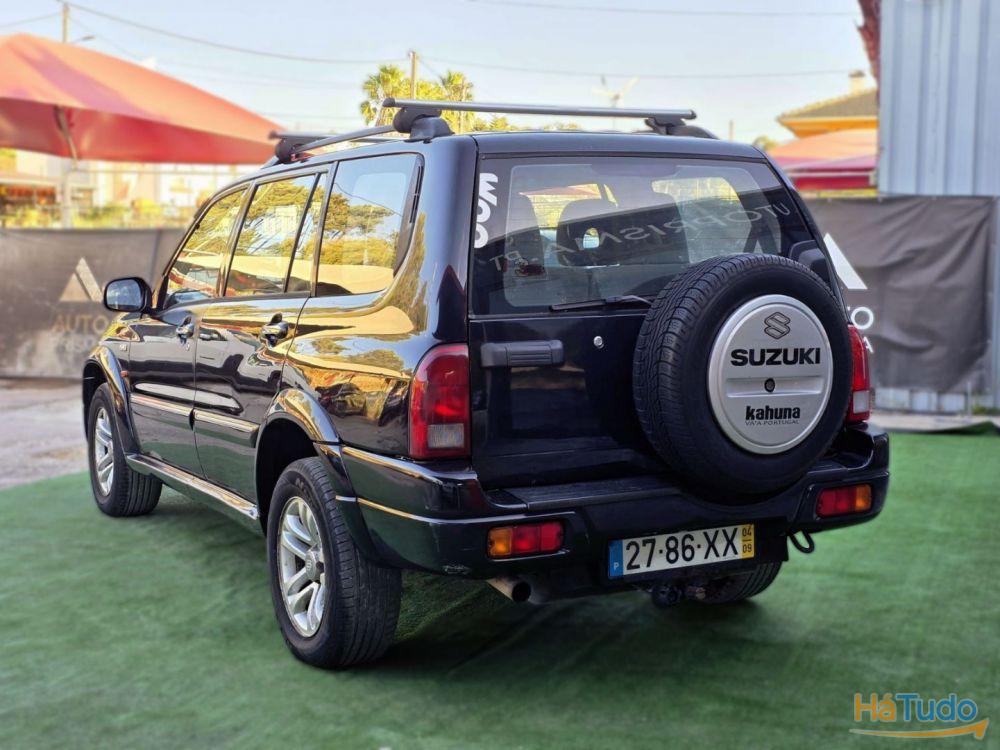 Suzuki Grand Vitara XL-7 2.0 HDi Suzuki Grand Vitara XL-7 2.0 HDi