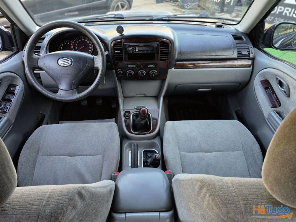 Suzuki Grand Vitara XL-7 2.0 HDi Suzuki Grand Vitara XL-7 2.0 HDi