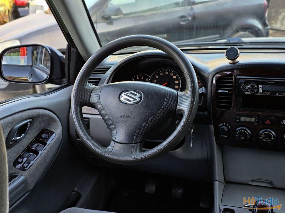 Suzuki Grand Vitara XL-7 2.0 HDi Suzuki Grand Vitara XL-7 2.0 HDi
