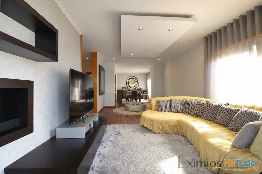 Moradia V3 com garagem, em Aguçadoura Moradia V3 com garagem, em Aguçadoura