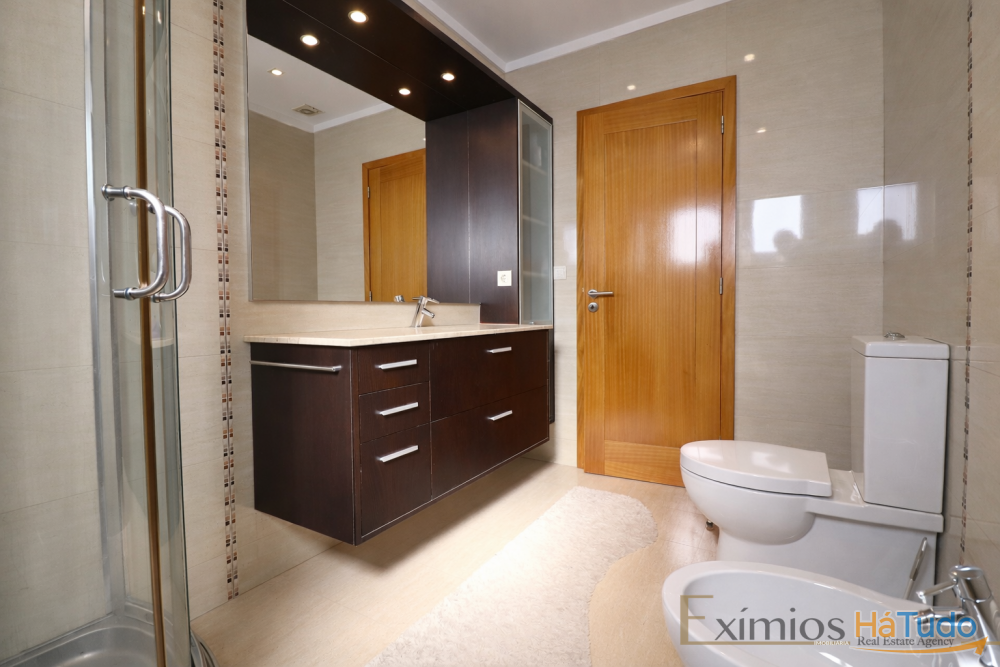 Moradia V3 com garagem, em Aguçadoura Moradia V3 com garagem, em Aguçadoura