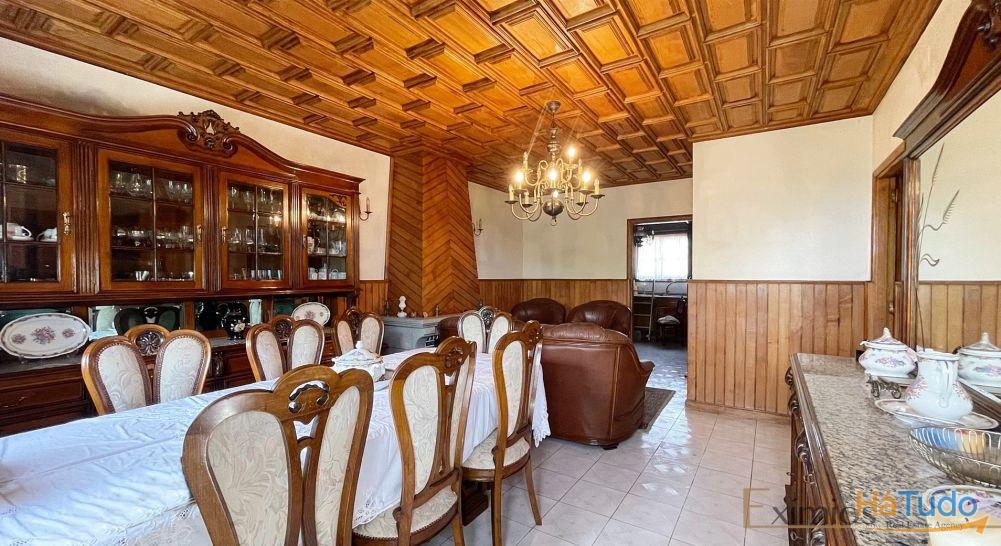 Moradia V3 com garagem para dois carros, em Beiriz Moradia V3 com garagem para dois carros, em Beiriz