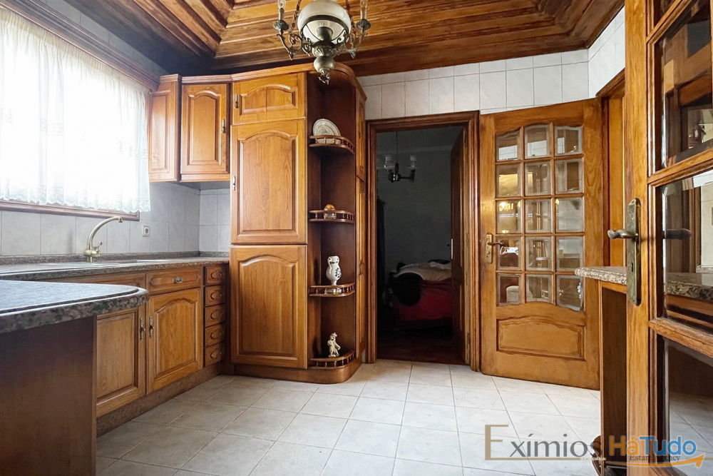 Moradia V3 com garagem para dois carros, em Beiriz Moradia V3 com garagem para dois carros, em Beiriz