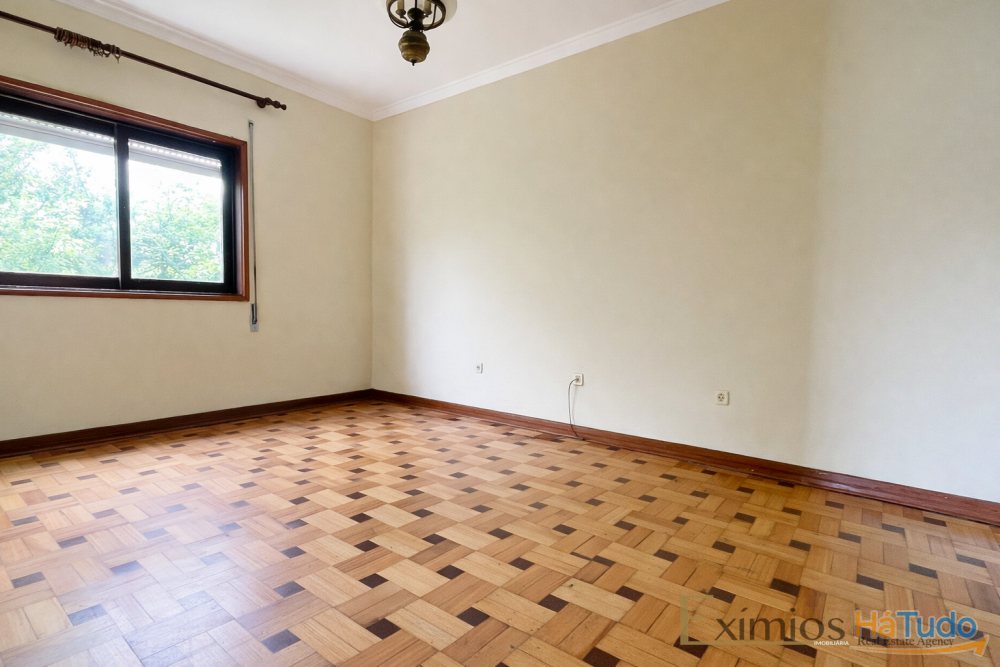 Moradia V3 com garagem para dois carros, em Beiriz Moradia V3 com garagem para dois carros, em Beiriz